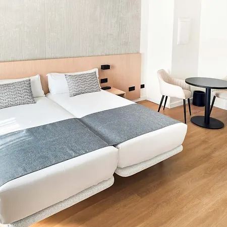 Hotel Dwo
